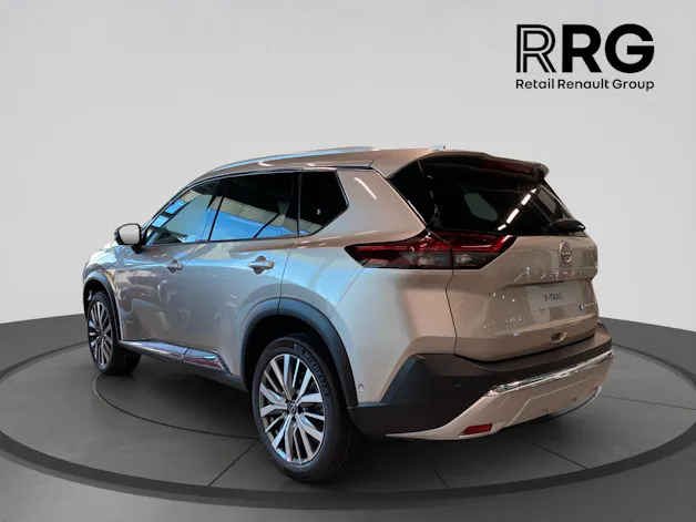 Nissan X-Trail 1.5 VC-T e-Power 4WD 7 Sitze Tekna+