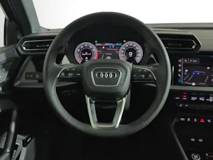 Audi A3 Sportback TFSI 110 kW Attraction S tronic
