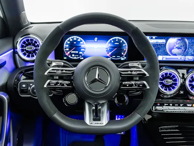 Mercedes-Benz A 35 AMG 4MATIC