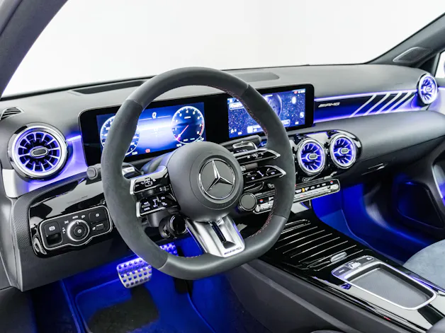 Mercedes-Benz A 35 AMG 4MATIC