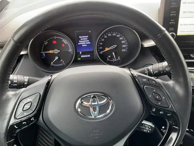 Toyota C-HR 2.0 VVTi HSD Launch Edition