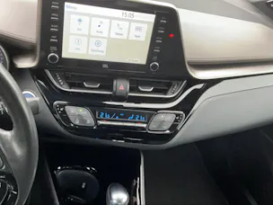 Toyota C-HR 2.0 VVTi HSD Launch Edition