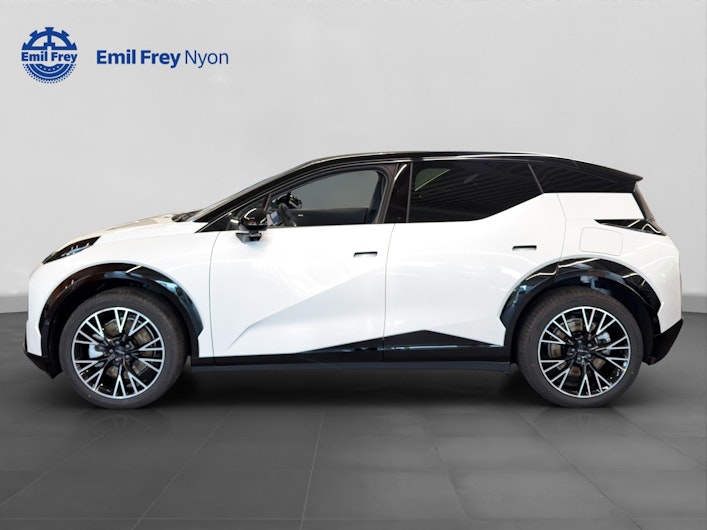 Vehicle image ZEEKR X