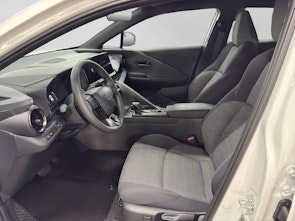 Vehicle image TOYOTA C-HR 1.8 HEV Swiss Edition