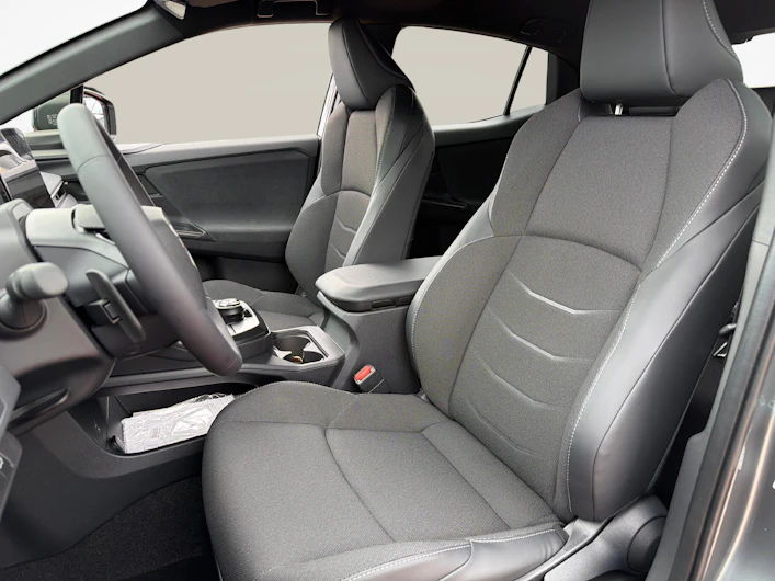 image du véhicule TOYOTA C-HR+
