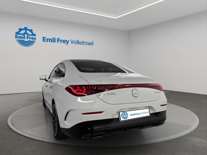 Vehicle image MERCEDES-BENZ CLA 220