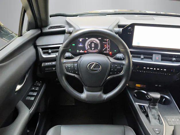 Lexus UX 250h F-Line