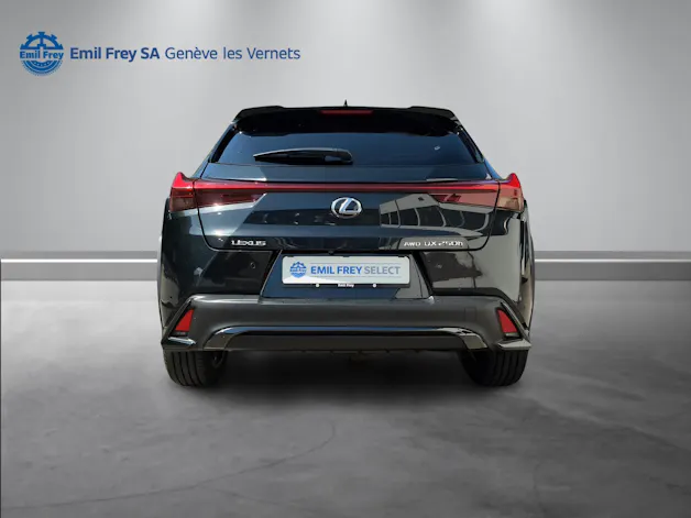 Lexus UX 250h F-Line