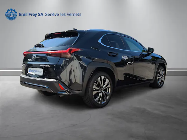 Lexus UX 250h F-Line