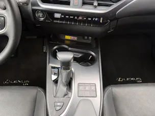 Lexus UX 250h Comfort
