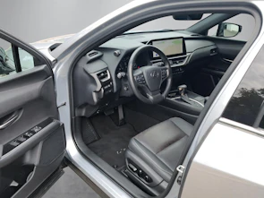 Fahrzeugbild LEXUS UX 250h Comfort