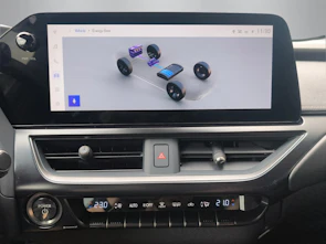 Fahrzeugbild LEXUS UX 250h Comfort
