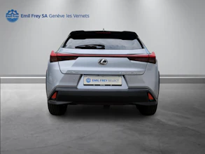 https://vehicle.imgix.net/4148561/c869a762-d071-411e-b93e-9a93944fdcbb.jpg