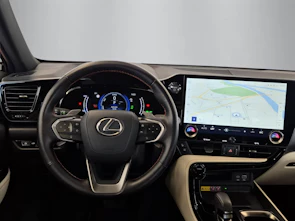 immagine del veicolo LEXUS NX 450h+ Excellence