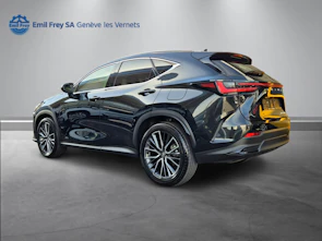 immagine del veicolo LEXUS NX 450h+ Excellence