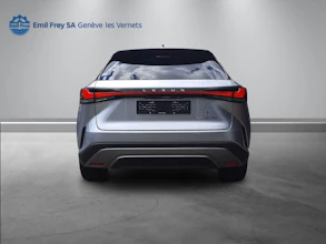 https://vehicle.imgix.net/4148566/243fe68c-0d7d-4b32-882b-1139d25c7f7e.jpg