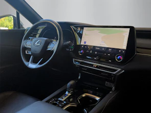 Fahrzeugbild LEXUS RX 450h+ Comfort