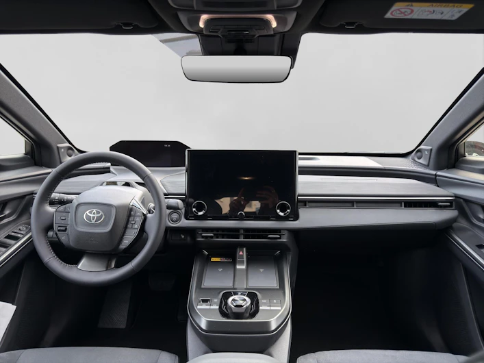 Fahrzeugbild TOYOTA C-HR+