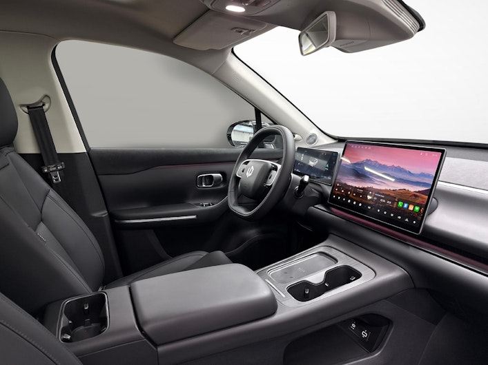 Vehicle image LEAPMOTOR C10