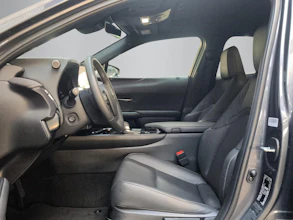 https://vehicle.imgix.net/4148587/6caef03b-4e83-40f0-9af9-a96ad6c474e9.jpg