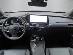 image du véhicule LEXUS UX 300h F-Line