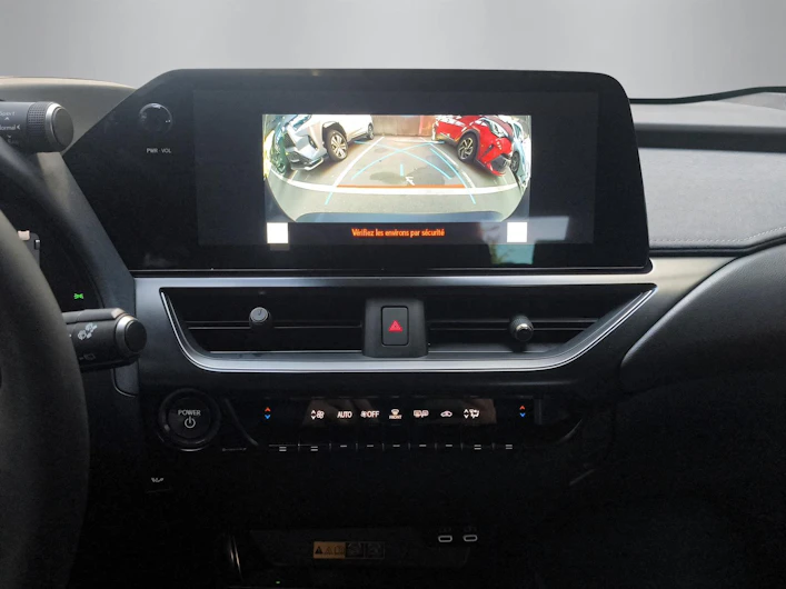 Fahrzeugbild LEXUS UX