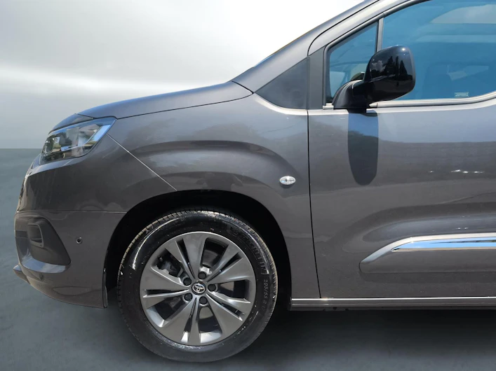 image du véhicule TOYOTA PROACE VERSO
