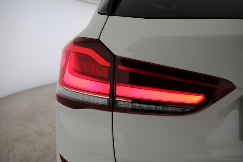 Vehicle image BMW X1