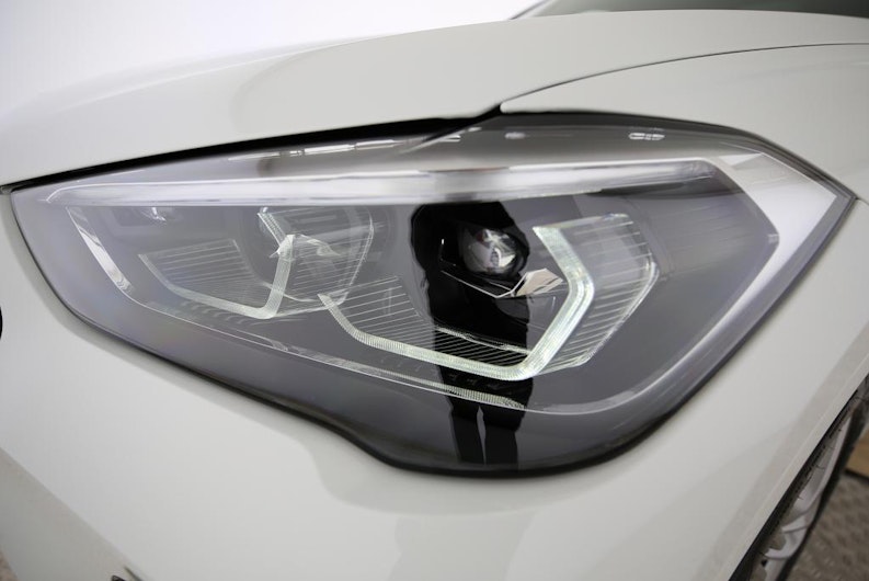 Vehicle image BMW X1