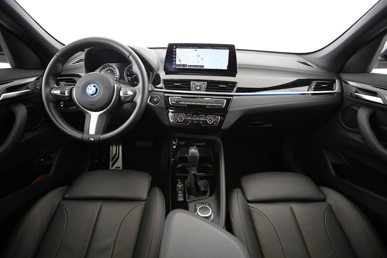 Vehicle image BMW X1