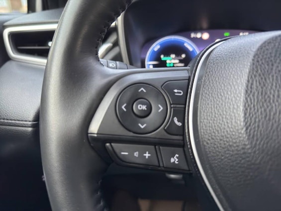 Vehicle image 6 Vehicle image 6