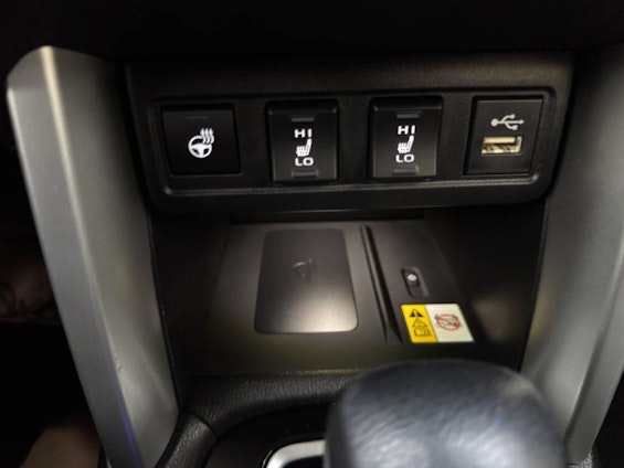 Vehicle image 12 Vehicle image 12