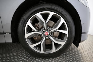 Vehicle image JAGUAR I-Pace EV400 SE AWD