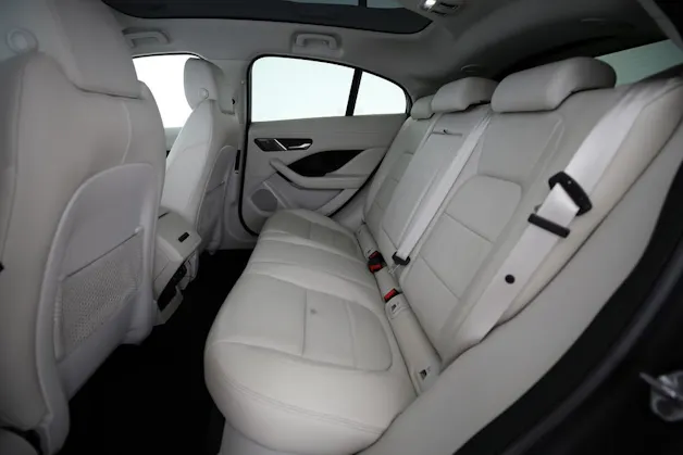 Jaguar I-Pace EV400 SE AWD
