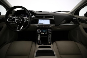 Vehicle image JAGUAR I-Pace EV400 SE AWD