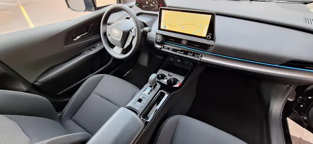 Toyota Prius 2.0 Plug-In-Hybrid Style