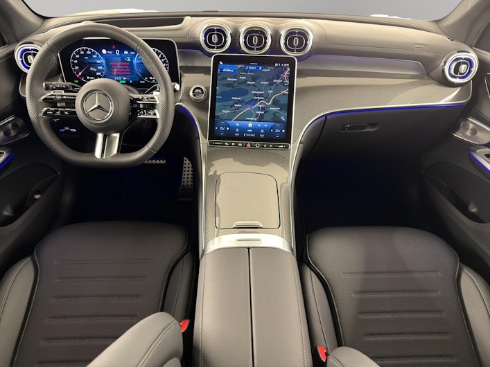 Vehicle image MERCEDES-BENZ GLC 300