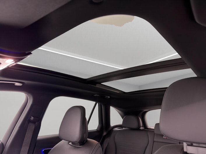 Vehicle image MERCEDES-BENZ GLC 300