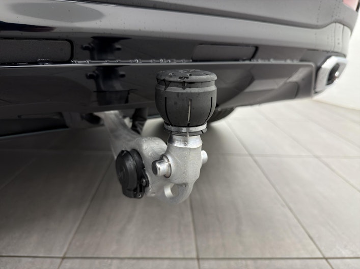 Vehicle image MERCEDES-BENZ GLC 300