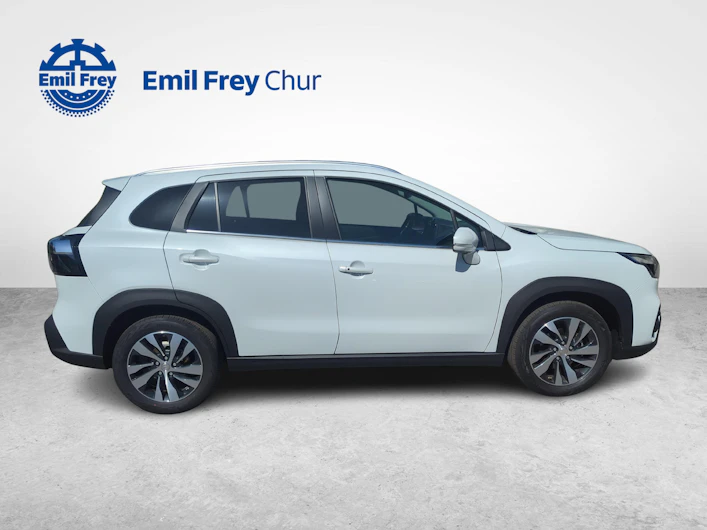 Fahrzeugbild SUZUKI S-CROSS