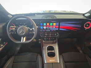 immagine del veicolo MERCEDES-BENZ GLB 350 4MATIC EQ Technology