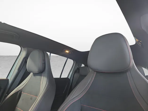 Mercedes-Benz GLB 350 4MATIC EQ Technology