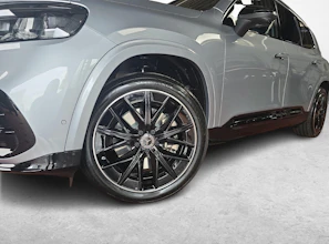 https://vehicle.imgix.net/4148667/408d1825-1f95-4630-a2cc-cc06956bd543.jpg