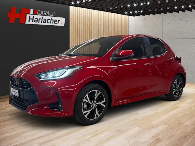 Toyota Yaris 1.5 VVT-i HSD Trend