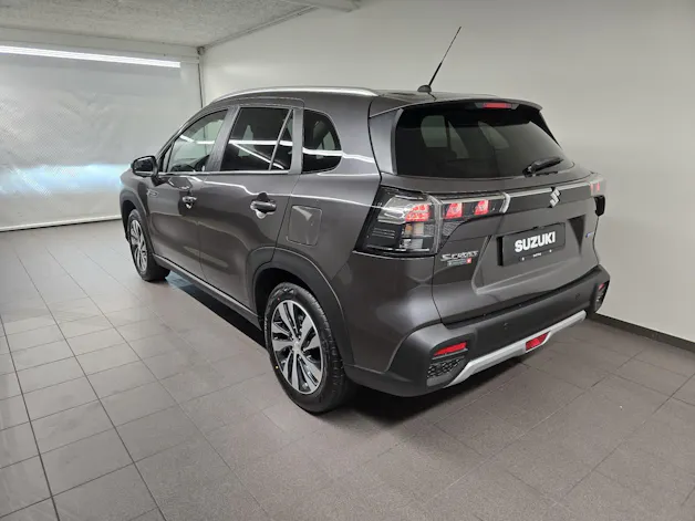 Suzuki S-Cross 1.4 T Compact Top Hybrid 4x4