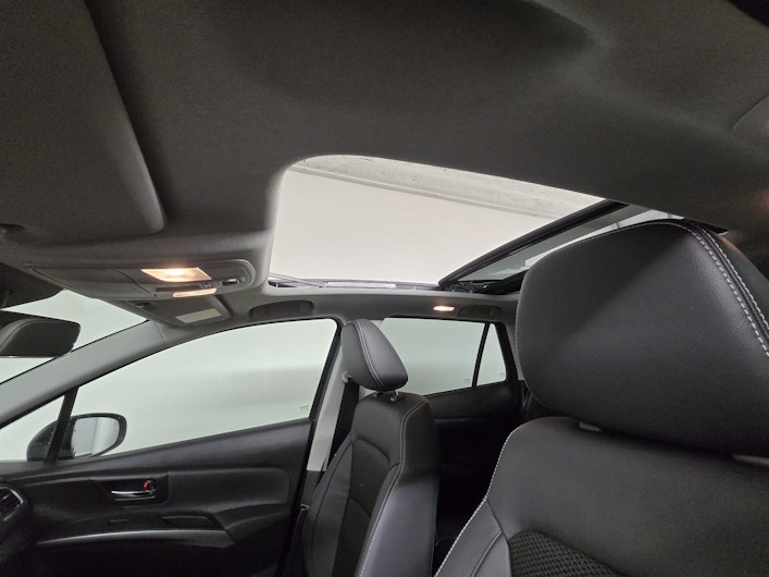 Vehicle image SUZUKI S-CROSS