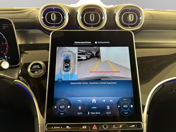 Vehicle image MERCEDES-BENZ GLC 300