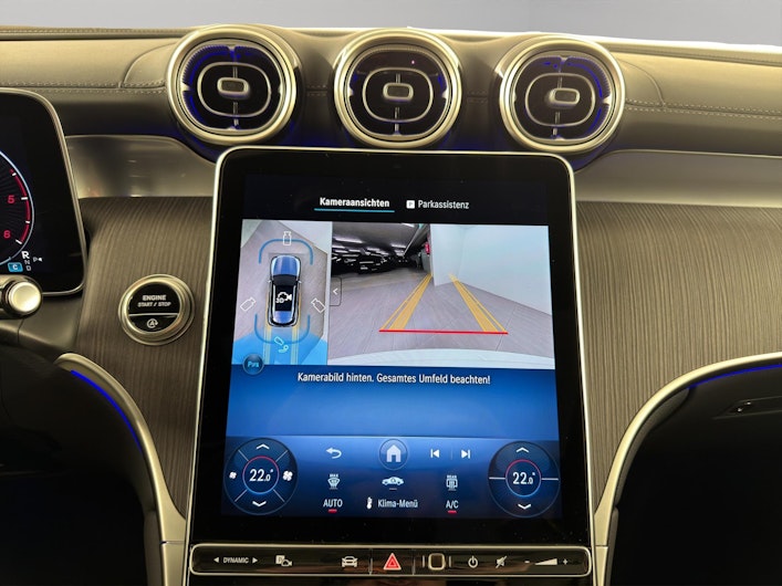 image du véhicule MERCEDES-BENZ GLC 220