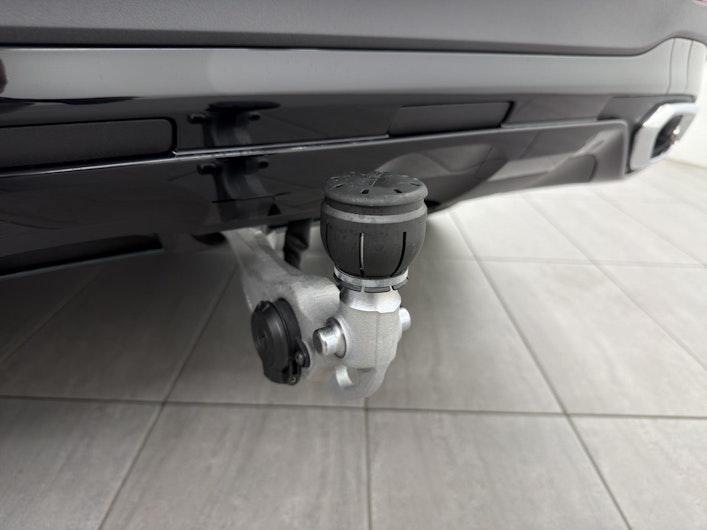 image du véhicule MERCEDES-BENZ GLC 220