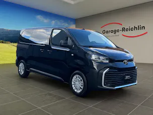 Toyota PROACE Van L1 2.2 D Advanced